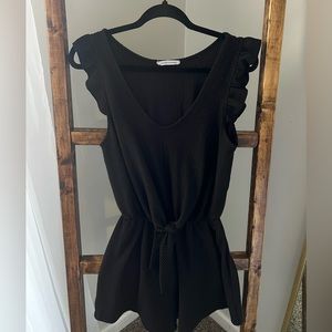 Black Ruffle Cap Sleeve Romper - Large - Caution To The Wind